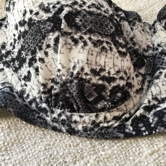 Candies Swim Bikini Set black/white SZ.S New w/tag - Picture 13 of 15